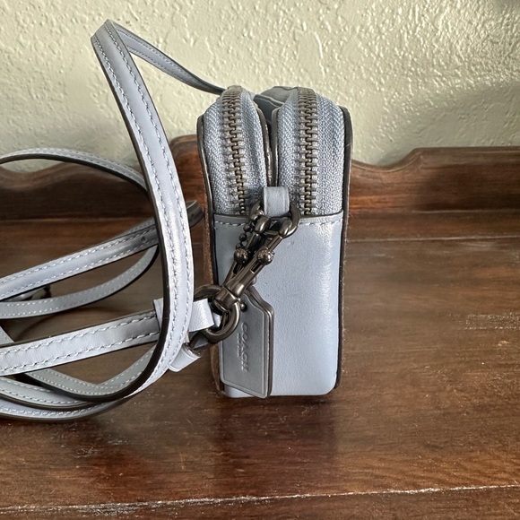 Coach Kira Crossbody wristlet Blue like new - Picture 3 of 5